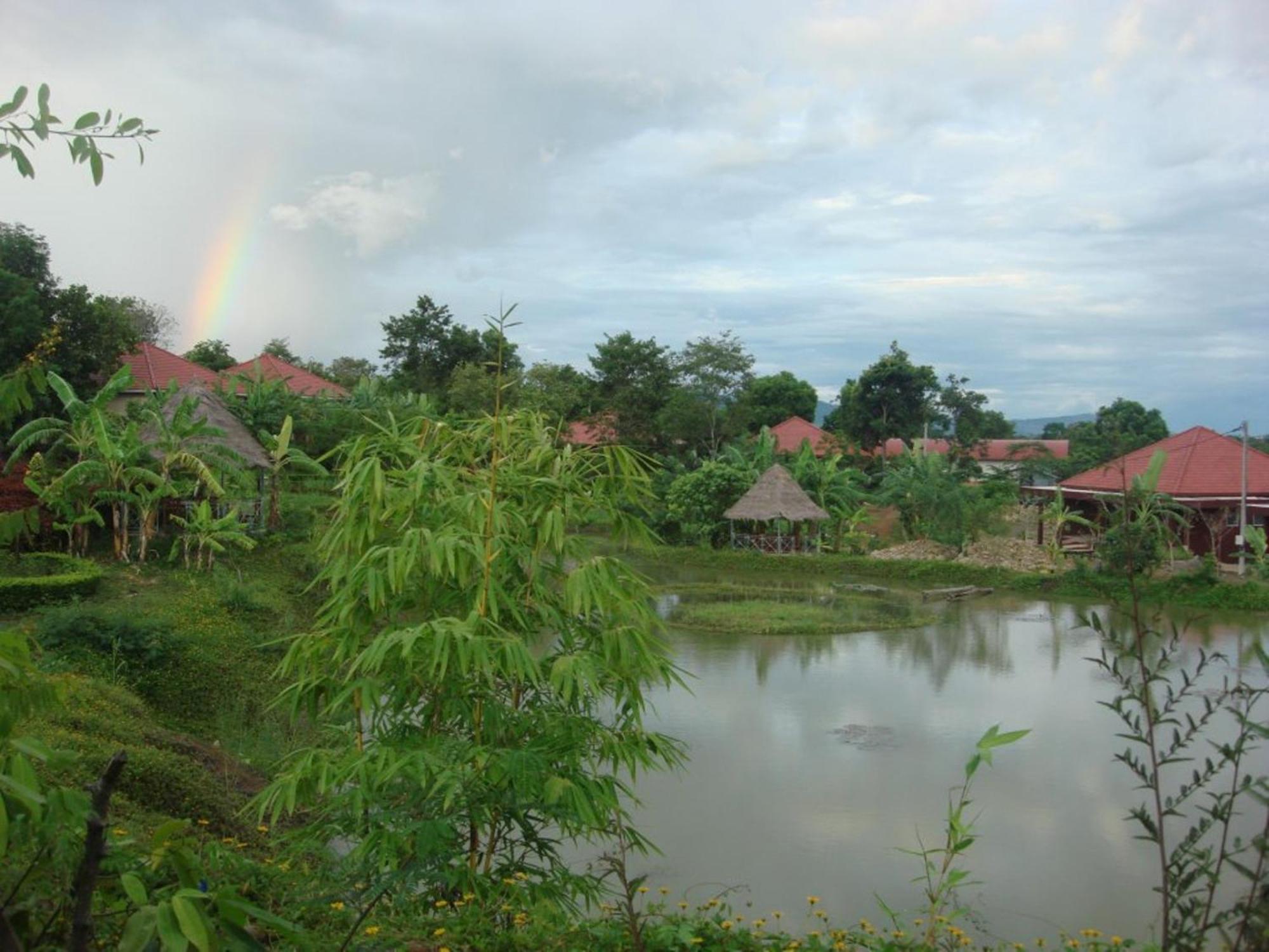 Memoria Palace & Resort Pailin Exteriér fotografie